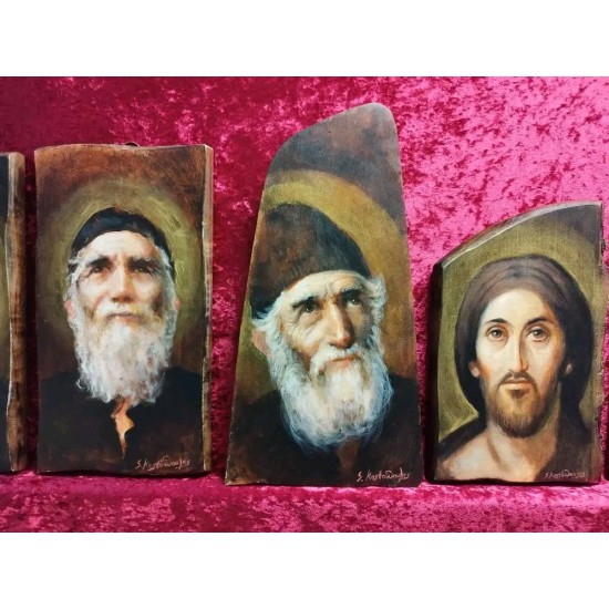 Ακανόνιστα σε φυσικό ξύλο.