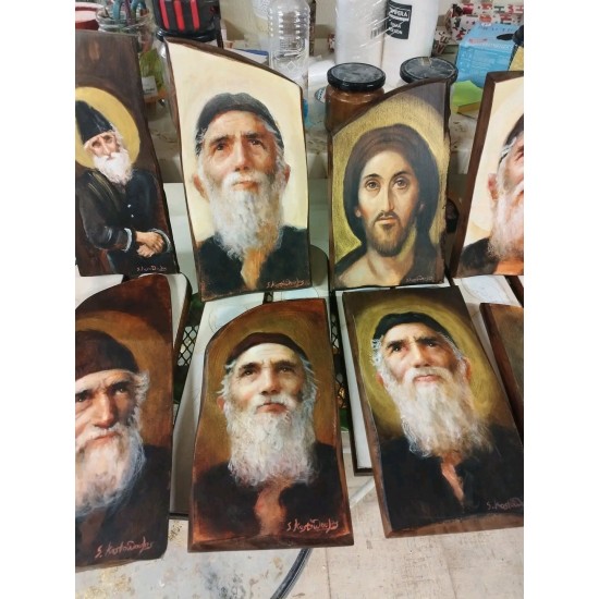 Ακανόνιστα σε φυσικό ξύλο.