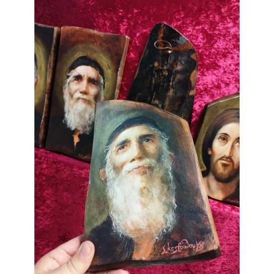 Ακανόνιστα σε φυσικό ξύλο.